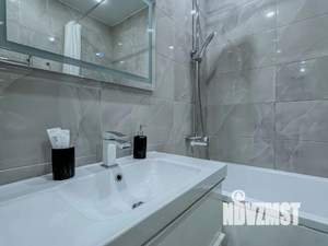 2-к квартира, посуточно, 60м2, 1/1 этаж