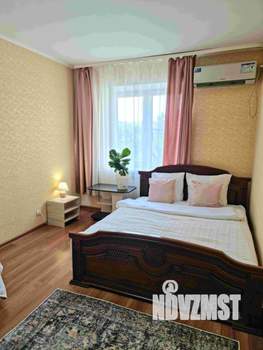 1-к квартира, посуточно, 40м2, 3/6 этаж