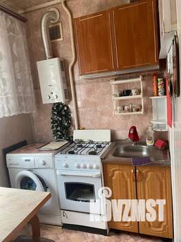 3-к квартира, посуточно, 57м2, 3/5 этаж