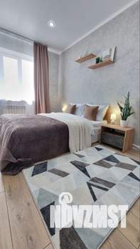 1-к квартира, посуточно, 35м2, 13/16 этаж