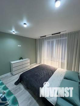 1-к квартира, посуточно, 40м2, 10/10 этаж