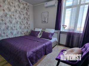 Студия квартира, посуточно, 35м2, 17/18 этаж