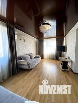 2-к квартира, посуточно, 48м2, 1/1 этаж