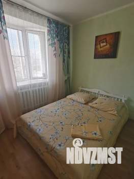 1-к квартира, посуточно, 40м2, 1/9 этаж