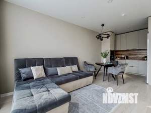 2-к квартира, посуточно, 38м2, 20/24 этаж