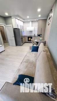 1-к квартира, посуточно, 42м2, 8/23 этаж