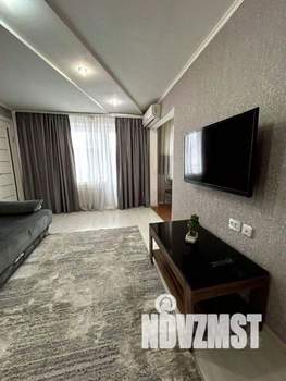 3-к квартира, посуточно, 60м2, 1/1 этаж