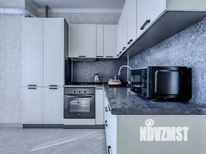 1-к квартира, посуточно, 32м2, 4/17 этаж