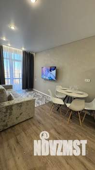 2-к квартира, посуточно, 37м2, 12/18 этаж