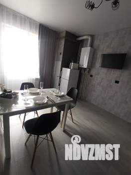 1-к квартира, посуточно, 38м2, 2/20 этаж