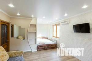 1-к квартира, посуточно, 45м2, 1/9 этаж