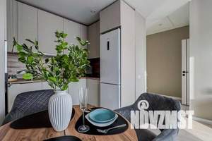 2-к квартира, посуточно, 38м2, 20/24 этаж