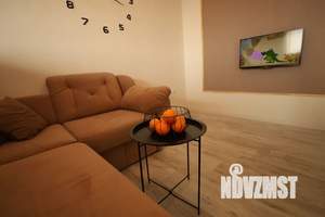 1-к квартира, посуточно, 55м2, 4/9 этаж