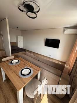 Студия квартира, посуточно, 35м2, 8/24 этаж