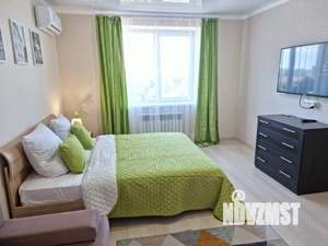 2-к квартира, посуточно, 70м2, 1/1 этаж