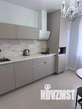 1-к квартира, посуточно, 45м2, 6/9 этаж