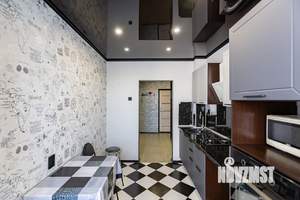 2-к квартира, посуточно, 45м2, 9/9 этаж