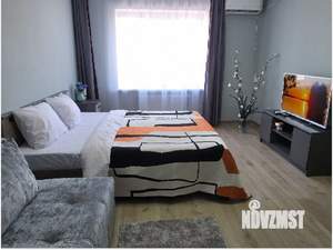 1-к квартира, посуточно, 38м2, 10/17 этаж