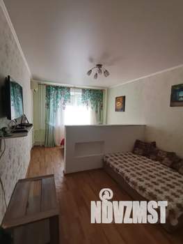 1-к квартира, посуточно, 40м2, 1/9 этаж