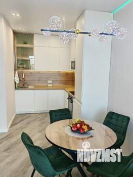 1-к квартира, посуточно, 44м2, 22/23 этаж