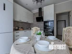 1-к квартира, посуточно, 40м2, 7/16 этаж