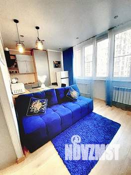 Студия квартира, посуточно, 30м2, 10/17 этаж