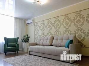 2-к квартира, посуточно, 44м2, 1/1 этаж