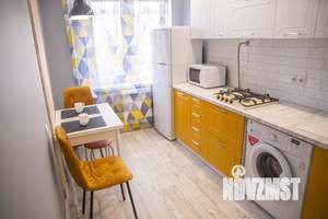 2-к квартира, посуточно, 45м2, 4/9 этаж