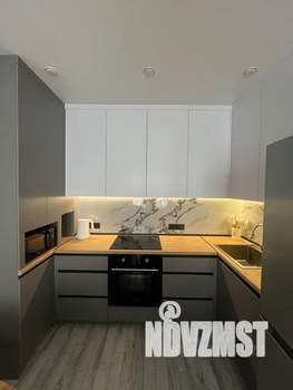 2-к квартира, посуточно, 40м2, 15/24 этаж