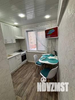 2-к квартира, посуточно, 44м2, 3/5 этаж