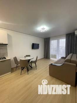 1-к квартира, посуточно, 43м2, 10/10 этаж