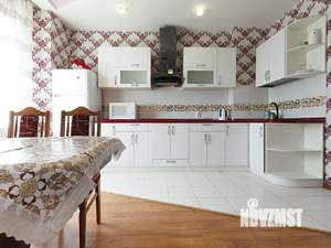 2-к квартира, посуточно, 70м2, 1/1 этаж