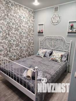 1-к квартира, посуточно, 32м2, 3/9 этаж