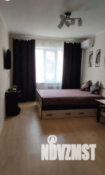 1-к квартира, посуточно, 42м2, 3/15 этаж