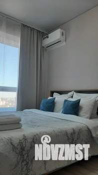 1-к квартира, посуточно, 33м2, 18/23 этаж