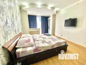 2-к квартира, посуточно, 75м2, 7/10 этаж