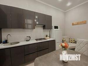 1-к квартира, посуточно, 42м2, 1/1 этаж