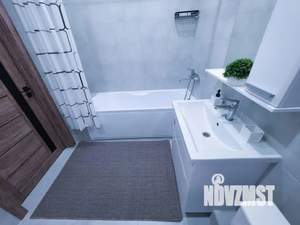 1-к квартира, посуточно, 40м2, 15/17 этаж