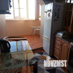 1-к квартира, посуточно, 43м2, 4/5 этаж