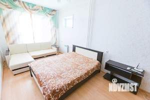 1-к квартира, посуточно, 40м2, 1/1 этаж