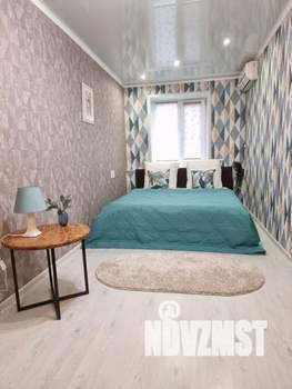 1-к квартира, посуточно, 60м2, 1/1 этаж