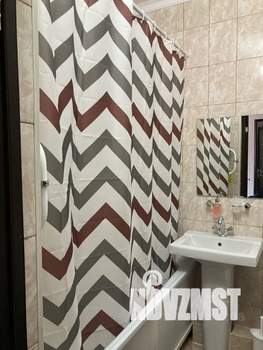 Студия квартира, посуточно, 36м2, 13/16 этаж