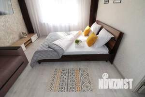 1-к квартира, посуточно, 40м2, 13/17 этаж