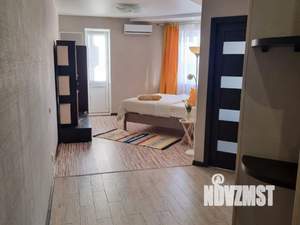 Студия квартира, посуточно, 35м2, 7/17 этаж