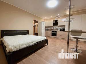 Студия квартира, посуточно, 36м2, 11/18 этаж