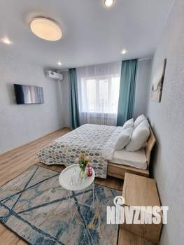 1-к квартира, посуточно, 40м2, 14/17 этаж