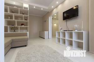 1-к квартира, посуточно, 42м2, 1/1 этаж