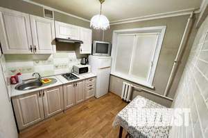 1-к квартира, посуточно, 35м2, 4/5 этаж