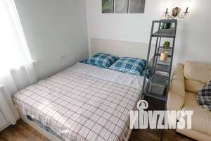 1-к квартира, посуточно, 40м2, 7/16 этаж