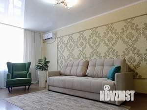 2-к квартира, посуточно, 43м2, 8/9 этаж